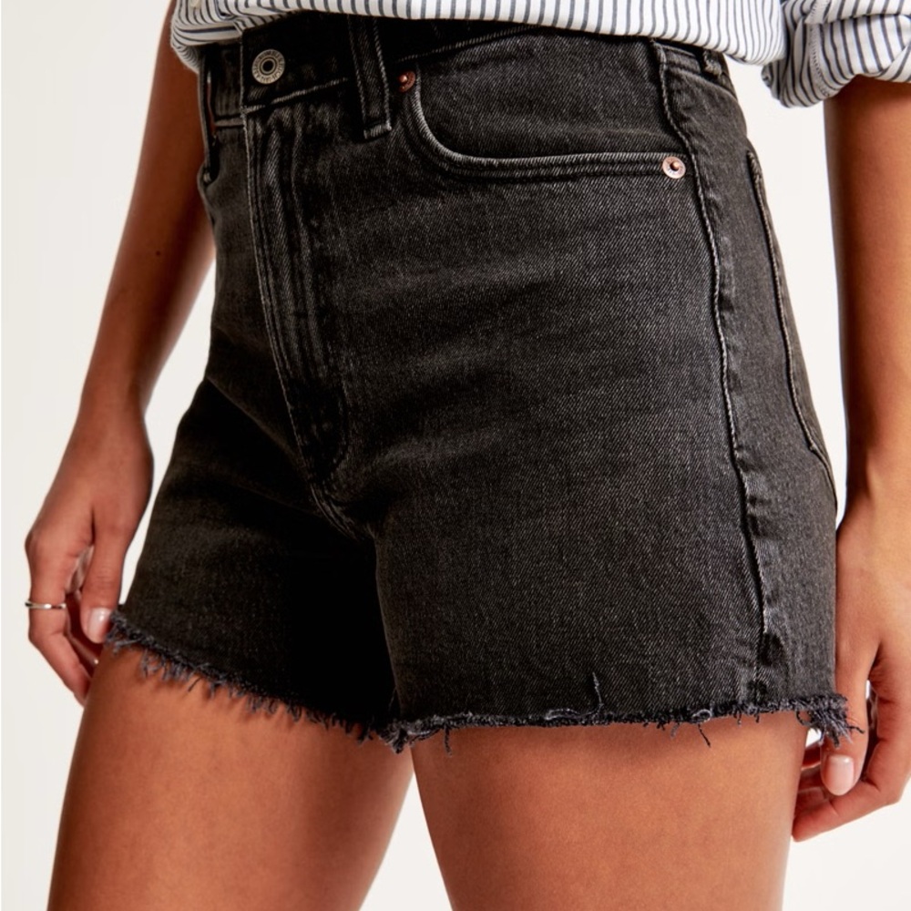 Abercrombie High rise 90s cutoff shorts